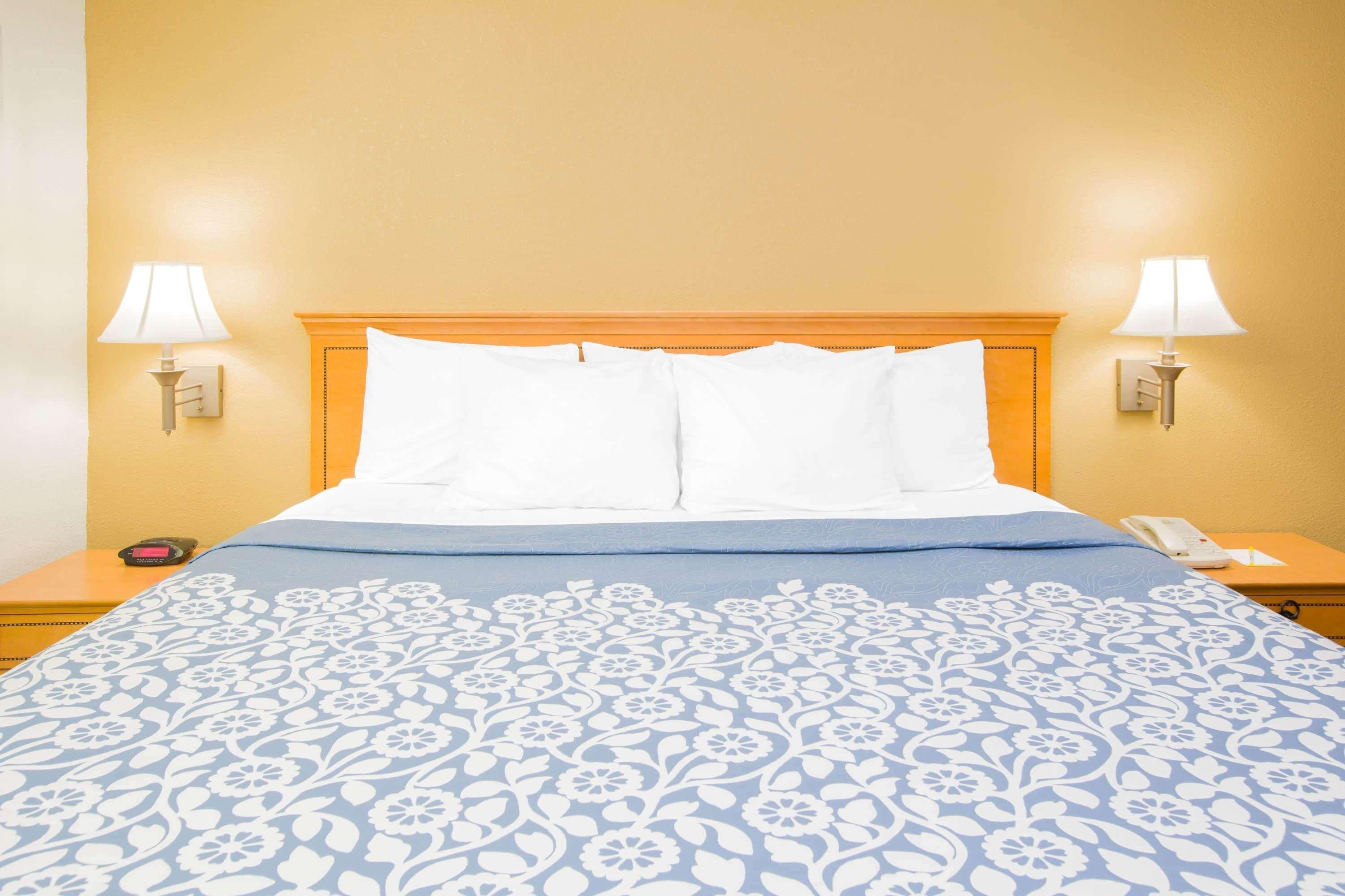 Days Inn By Wyndham Hattiesburg Ms Екстер'єр фото