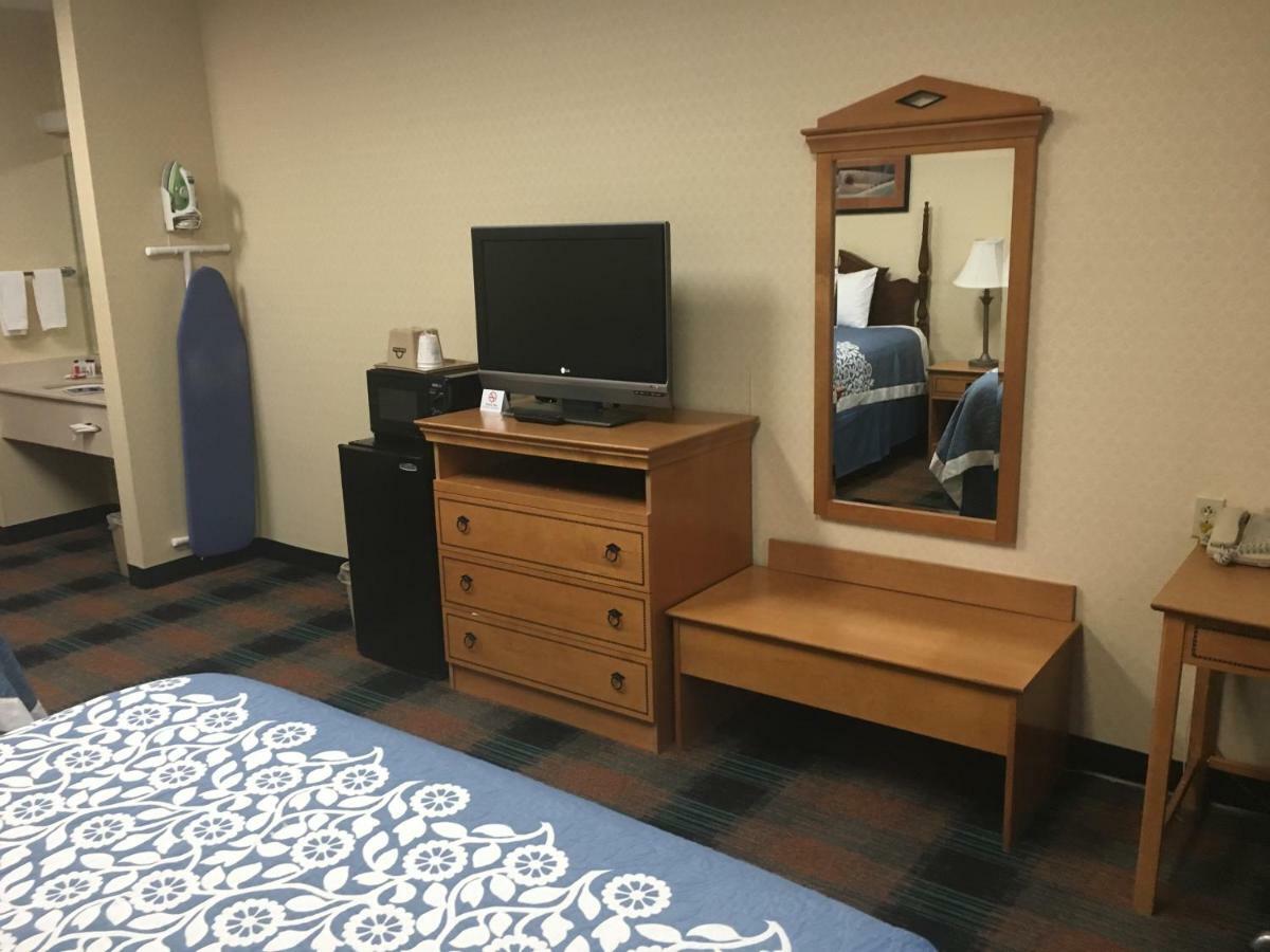 Days Inn By Wyndham Hattiesburg Ms Екстер'єр фото